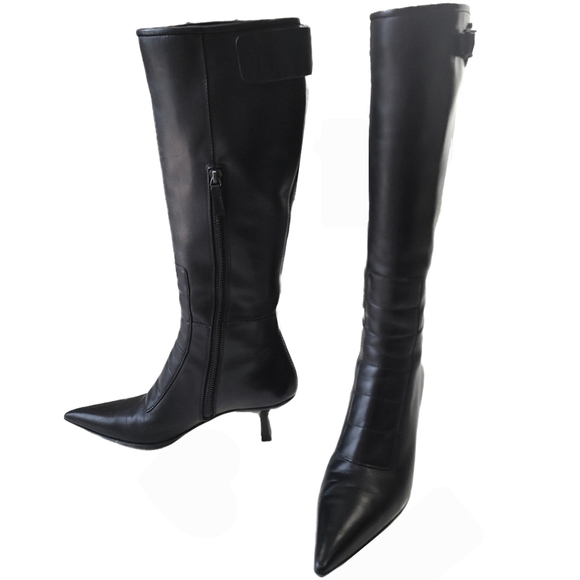 GUCCI Moto Style Buckle Strap Kitten Heel Pointed Toe Black Leather Knee Boot 6B - Picture 1 of 16